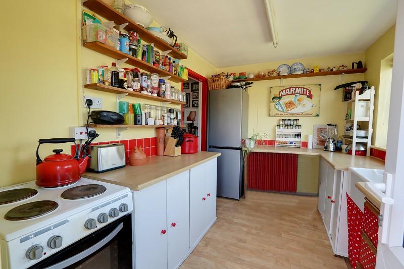 Lancaster Drive, Lydney, Gloucestershire. GL15 5SJ 3 bed semidetached house £205,000