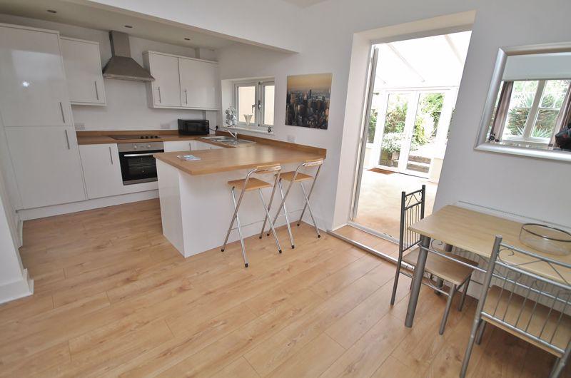 Valley Drive, Brighton 2 bed terraced house £450,000