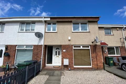 3 bedroom terraced house to rent, Peacocktail Close, Edinburgh, EH15