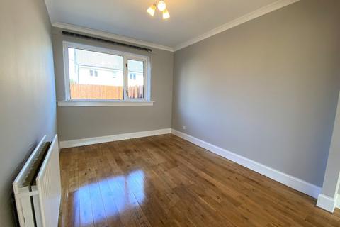 3 bedroom terraced house to rent, Peacocktail Close, Edinburgh, EH15