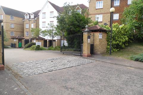 1 bedroom flat to rent, Highgrove mews, Grays , Grays RM17