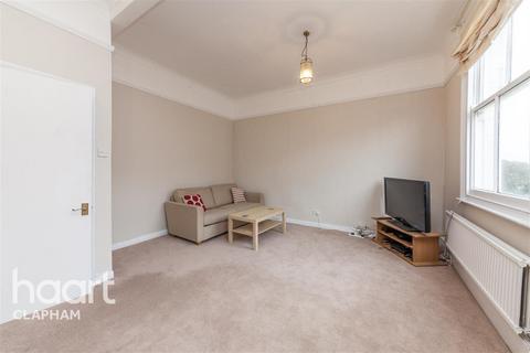 1 bedroom flat to rent, Cologne Road, SW11