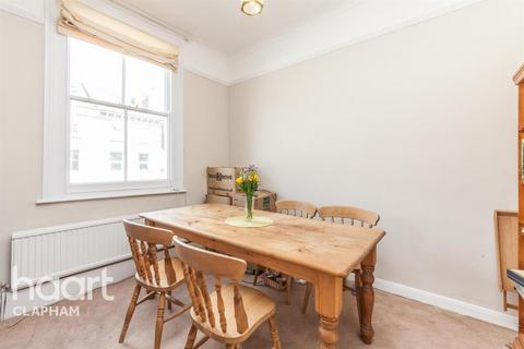1 bedroom flat to rent, Cologne Road, SW11