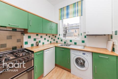 1 bedroom flat to rent, Cologne Road, SW11