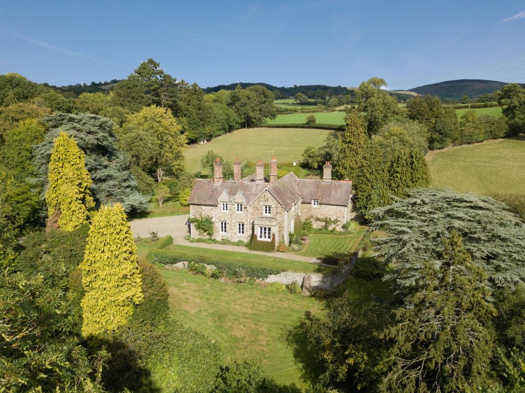 Hyssington, Montgomery, Powys 6 bed detached house £1,250,000