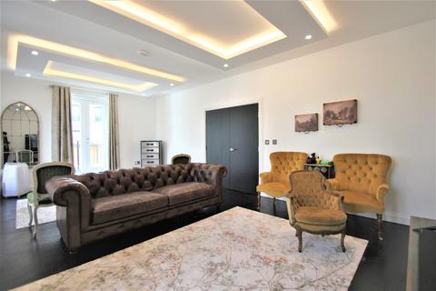 undefined, Ashchurch Grove, Hammersmith, W12