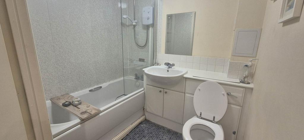Apartment in Glasgow - More