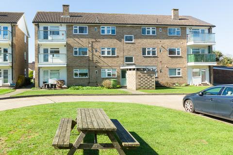 2 bedroom flat for sale, Ashtead