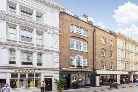 undefined, King Street, Covent Garden WC2