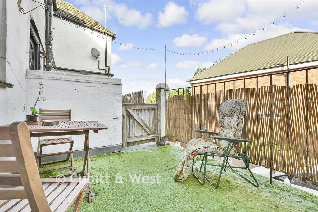Patio / Decking