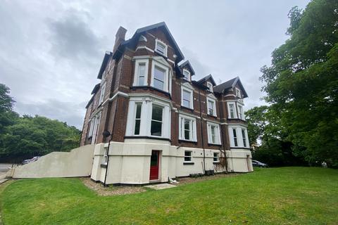 2 bedroom flat to rent, Bramhall Road, Liverpool, L22