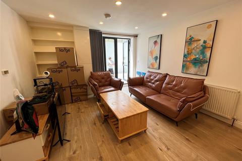 2 bedroom apartment to rent, James House, 35 Maidstone Road, London, N11
