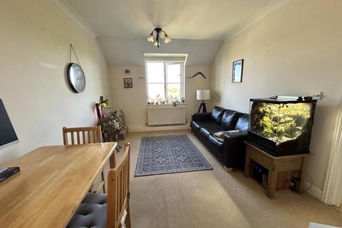 1 bedroom apartment to rent, Chantry Close,  Sunbury-On-Thames,  TW16