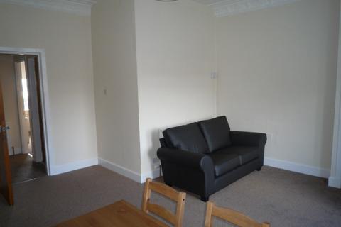 1 bedroom flat to rent, 1 Seafield Road, RHS, Flat 07