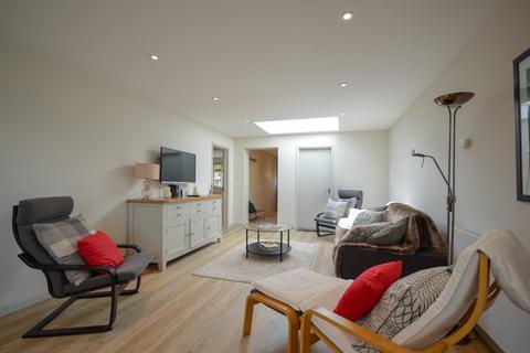 2 bedroom flat to rent, Field Cottage, Birdham, PO20