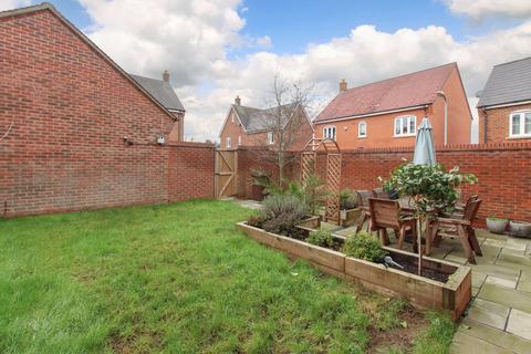 4 bedroom detached house for sale, Durham Road, Pitstone