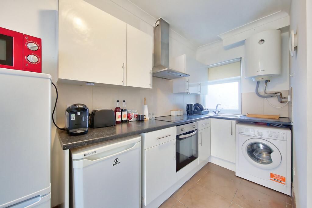 Kitchen.jpg