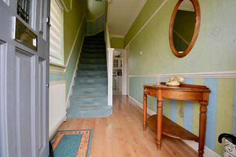 3 bedroom end of terrace house for sale - Ashbourne Avenue, London, N20