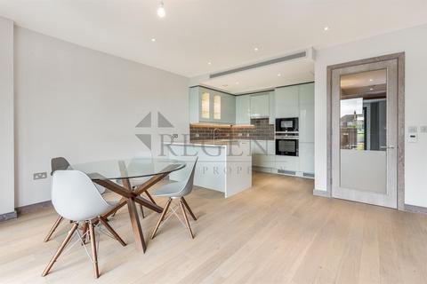 3 bedroom apartment to rent, Ram Quarter, Drapers Yard, SW18