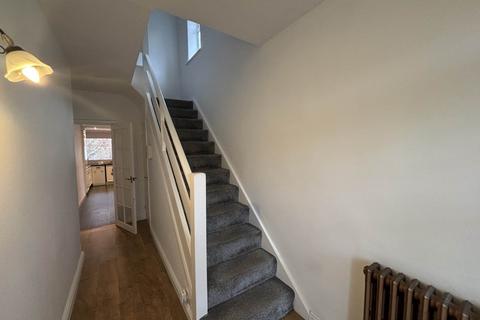 3 bedroom semi-detached house to rent, Sheepfoot Lane, Prestwich