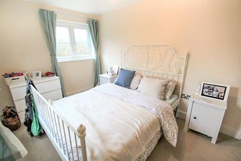 2 bedroom apartment to rent, Marsh Walk, Witney, Oxfordshire, OX28