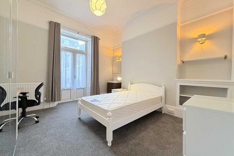 8 bedroom house share to rent, Moor View Terrace, Plymouth