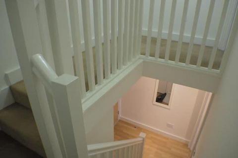 1 bedroom apartment to rent, Kilvey Terrace, St Thomas, Swansea SA1