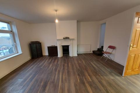 undefined, Girlington Road, Bradford, BD8