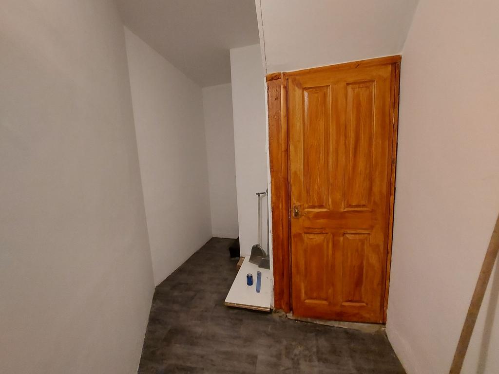 Photograph 18