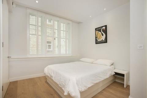 1 bedroom flat to rent, Floral Street, Covent Garden WC2