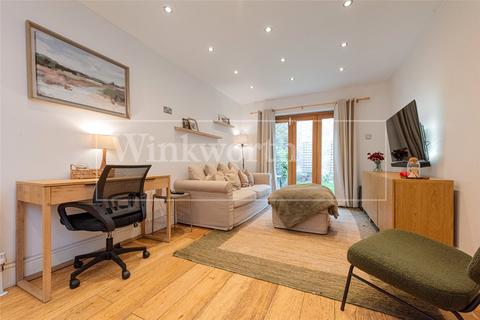 2 bedroom apartment to rent, Hartland Road, London, NW6
