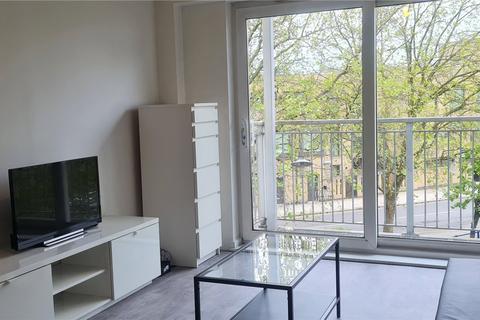 Studio to rent - Arctic House, Heritage Avenue, Colindale, NW9