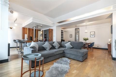 2 bedroom apartment to rent, Cochrane Street, Glasgow