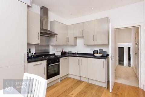 2 bedroom apartment to rent, Arlesford Road, London