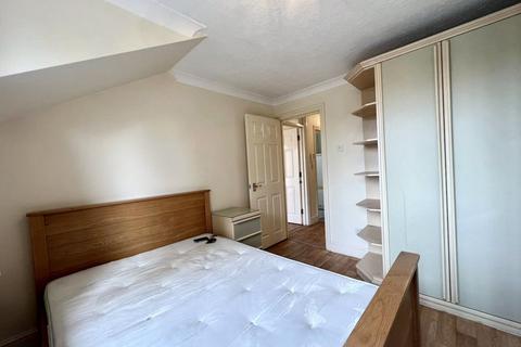 1 bedroom apartment to rent, Upton Park, Slough, SL1