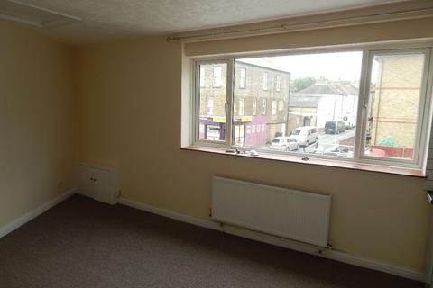 1 bedroom flat to rent, East Street