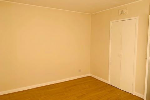 2 bedroom flat to rent, Northland Drive, Scotstoun, Glasgow, G14