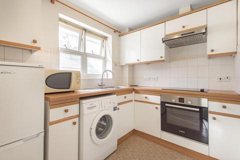 1 bedroom apartment to rent, Rosebank Close,  Teddington,  TW11
