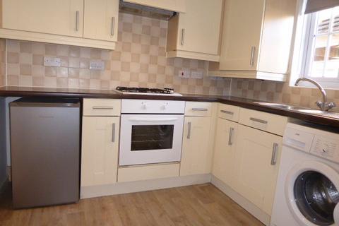 2 bedroom flat to rent, Primrose Place, Bessacarr, Doncaster, DN4