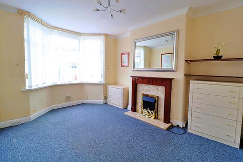 3 bedroom terraced house to rent, Dale Avenue, Heath, Cardiff, CF14