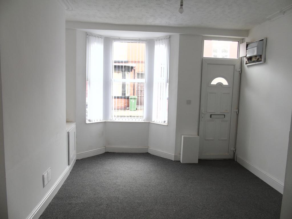 Newling Street, Birkenhead, CH41 2 bed house £450 pcm (£104 pw)