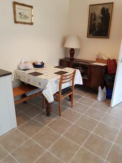 1 bedroom in a flat share to rent, ADAIR ROAD, LADBROKE GROVE, NORTH KENSINGTON, LONDON W10