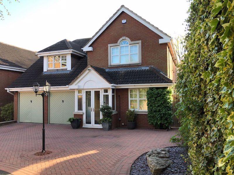 Hollyoak Road, Streetly 4 bed detached house £455,000