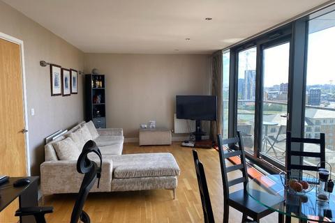 2 bedroom flat to rent, Proton Tower, 8 Blackwall Way, London, E14 9GN