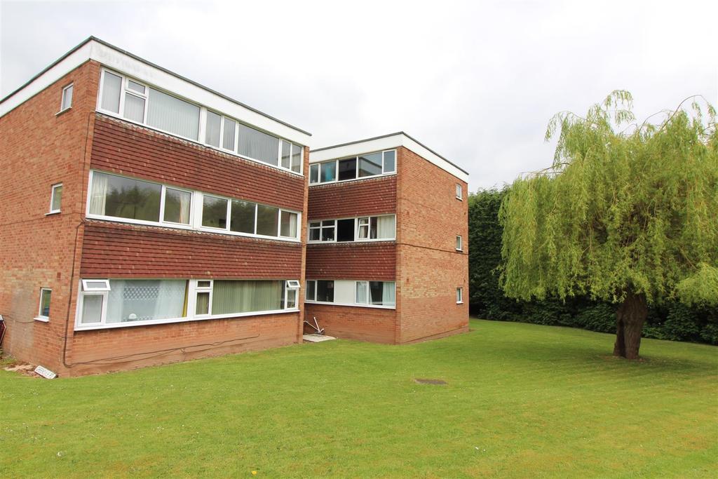 Greendale Road, Coventry 2 bed apartment £650 pcm (£150 pw)