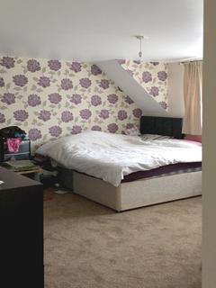 5 bedroom house to rent - Footscray Road, London, SE9