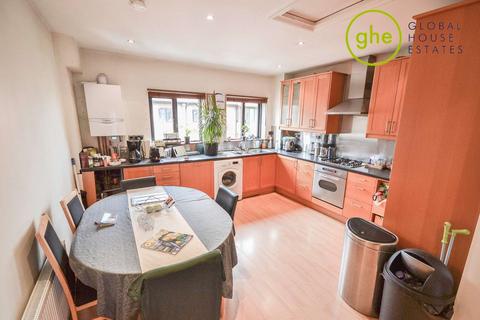 2 bedroom flat to rent, Lancaster Drive, Canary Wharf, London