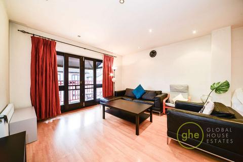 2 bedroom flat to rent, Lancaster Drive, Canary Wharf, London