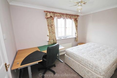 3 bedroom end of terrace house to rent, Archdale Place, New Malden, KT3