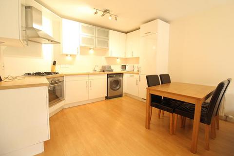 undefined, Bothwell Road, Mid Floor Flat, AB24